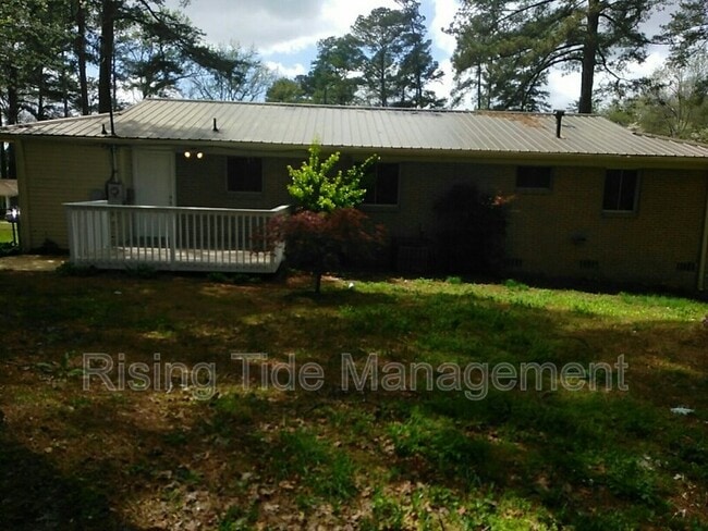 Building Photo - 1109 Barnisdale Rd
