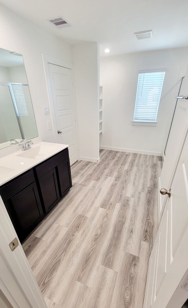 Building Photo - 12236 City Rose Ct