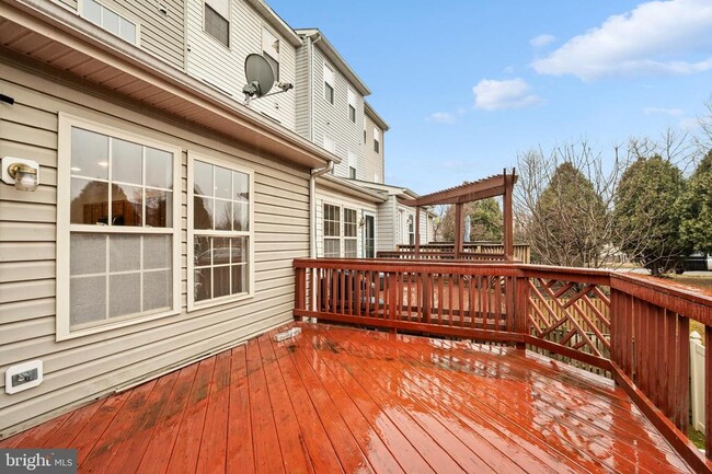 Building Photo - 206 Toddson Ln