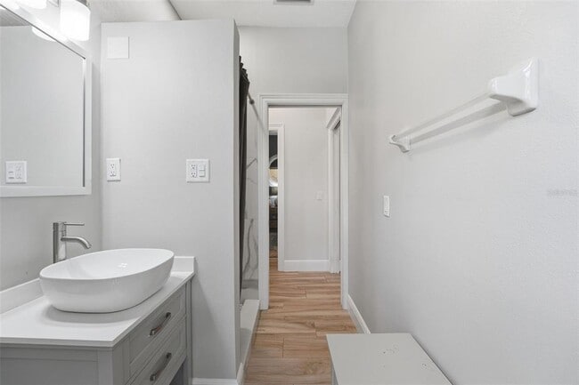 Building Photo - 6331 Yellow Wood Pl