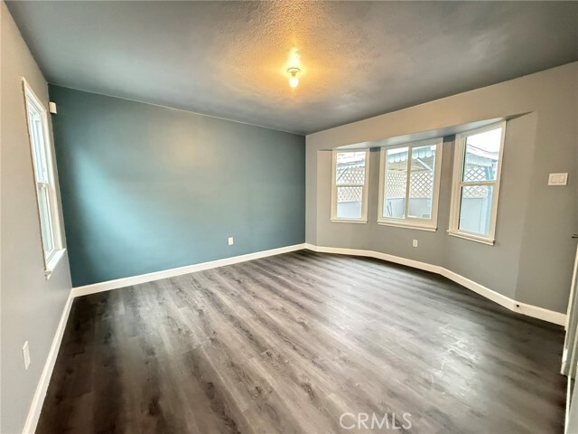 Building Photo - 127 S Townsend Ave