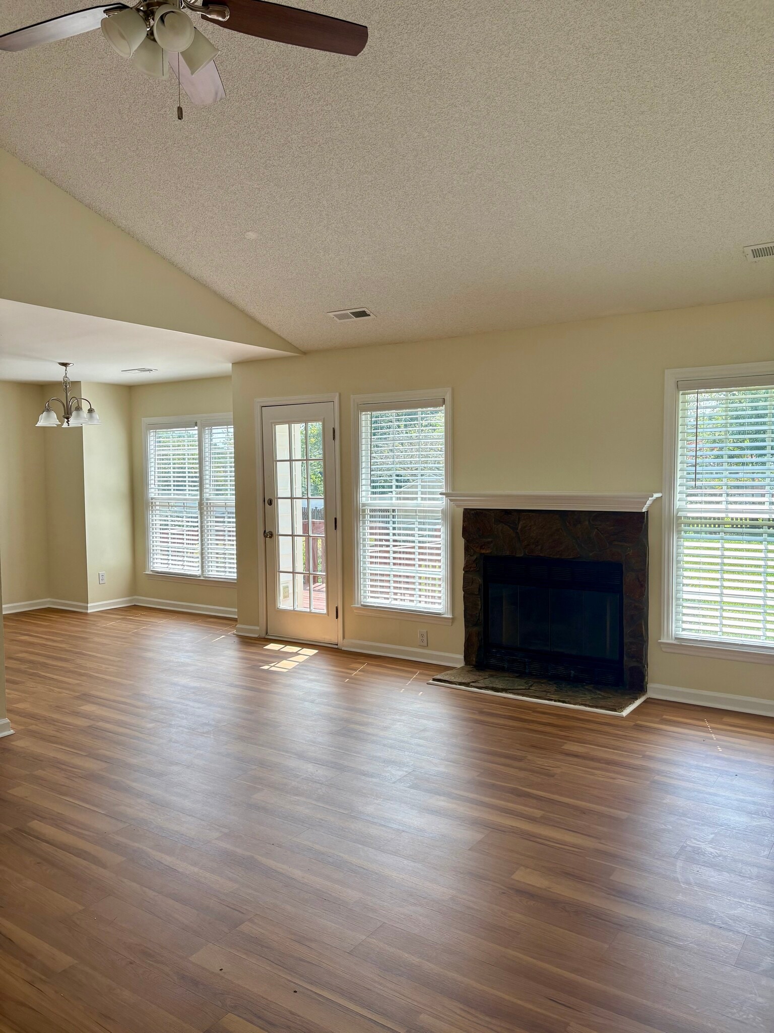 Building Photo - 1786 Ammons Dr