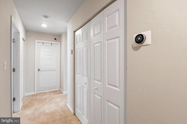 Building Photo - 3070 Goshen Dr