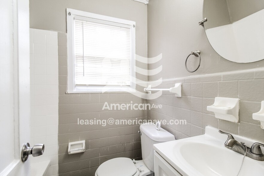 Building Photo - 105 Arnold Blvd