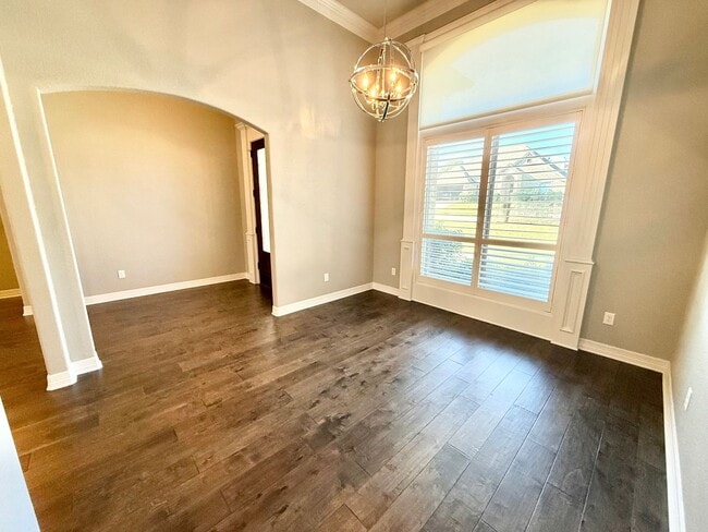 Building Photo - 7332 Kingsport Ln