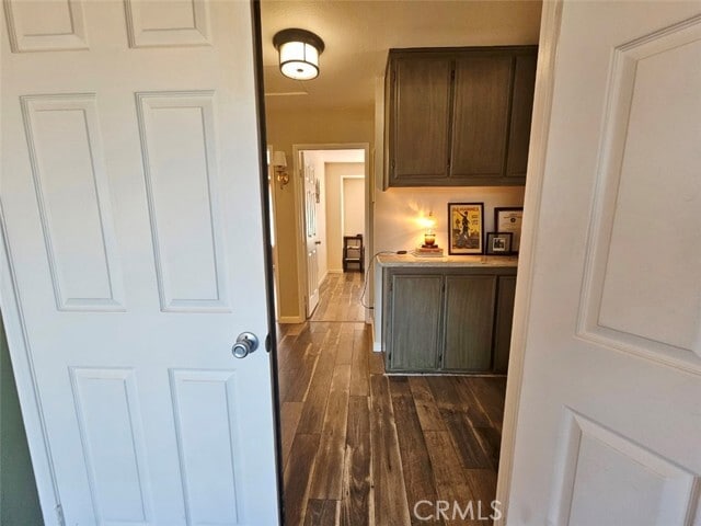 Building Photo - 39620 Glenwood Ct