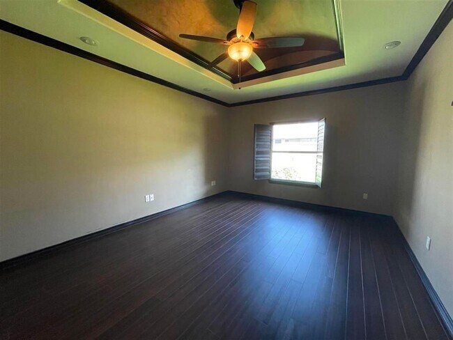 Building Photo - 3122 Rosco Dr
