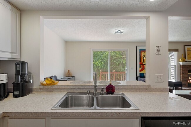 Building Photo - 5411 Village Station Cir