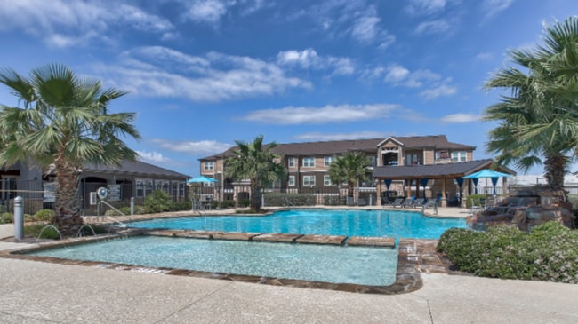 Building Photo - 7938 City Base Landing