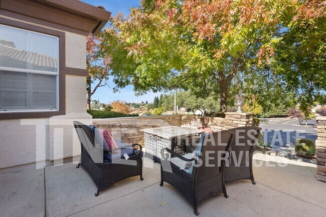 Building Photo - 4616 Gatwick Way