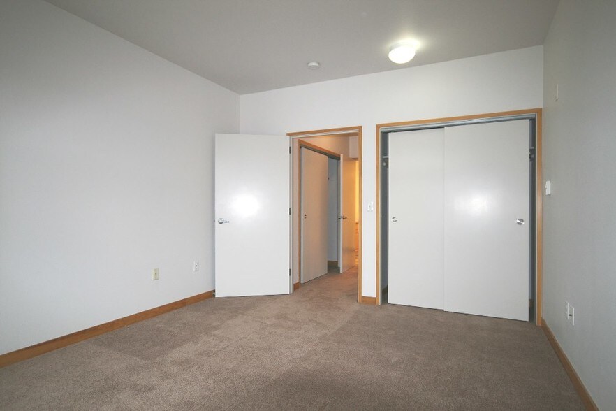 Bedroom - 1415 SW Alder St
