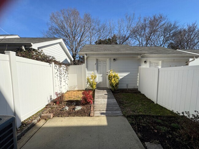 Building Photo - Townhome located in Eastfield Prosperity Village with 2BR/2.5BA One car garage