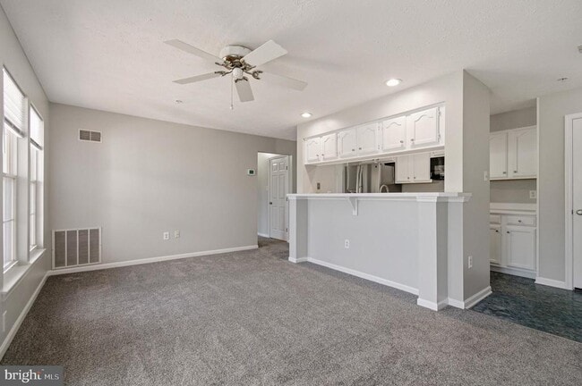 Building Photo - 662 Jupiter Hills Ct