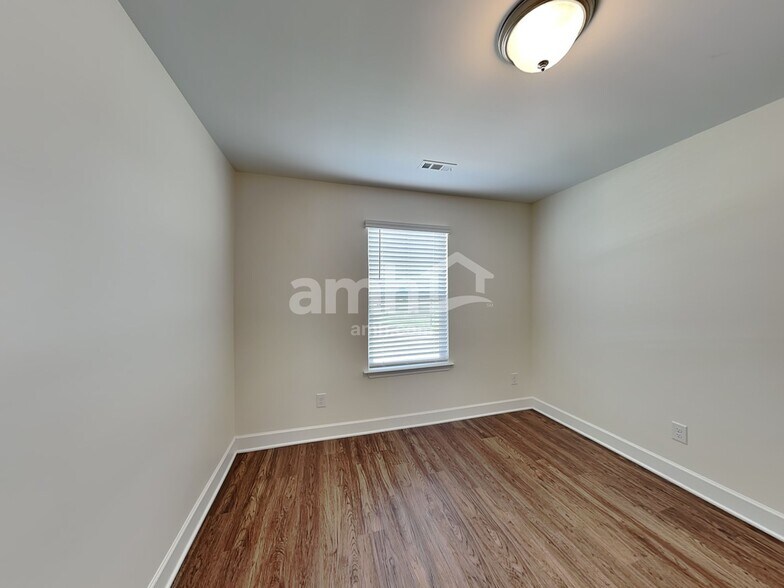 Building Photo - 4805 Horatio Ct