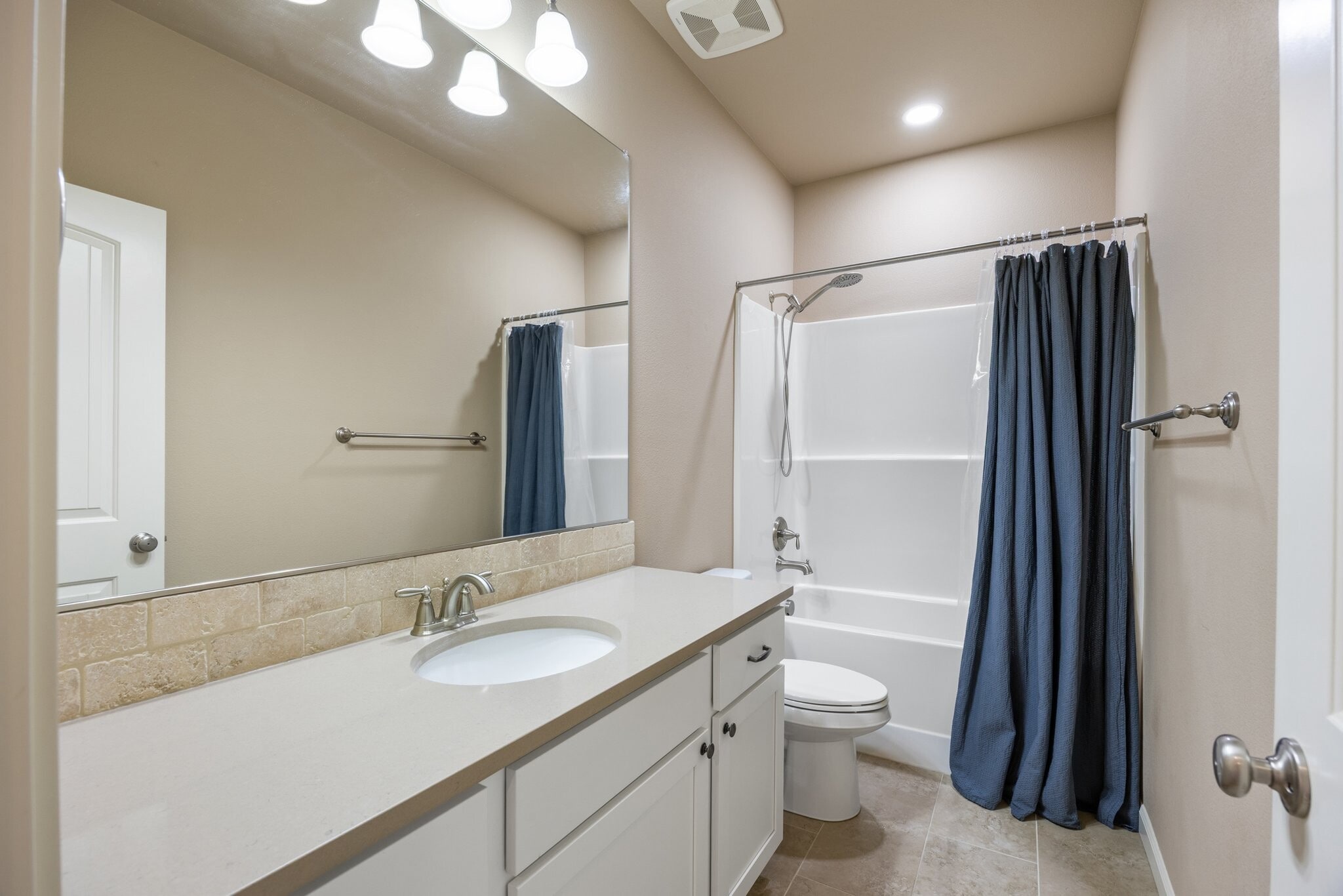 Building Photo - 4609 Junco St