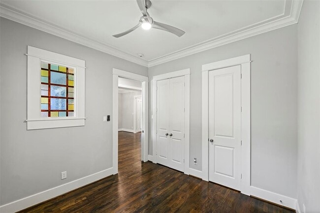 Building Photo - 542 W 26th St