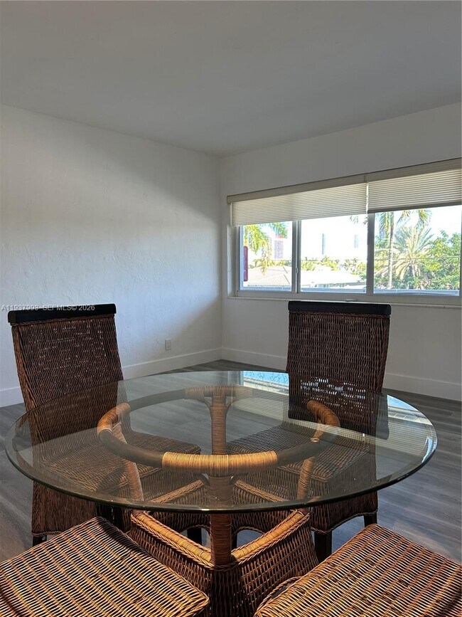 Building Photo - 600 Layne Blvd