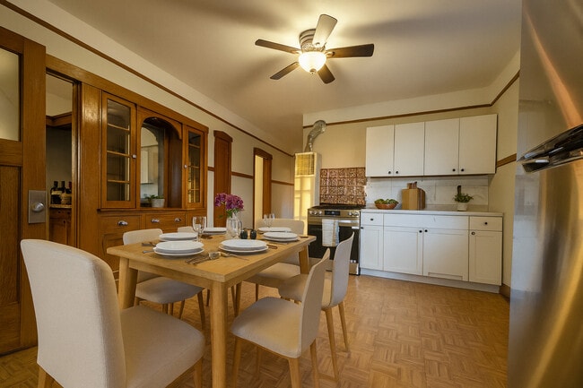 Building Photo - 4954 S Keeler Ave