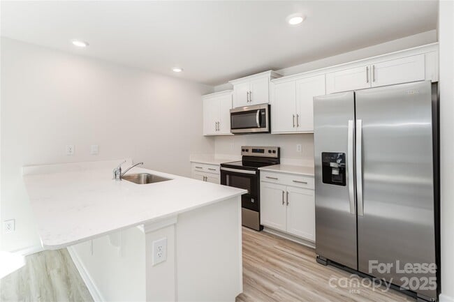 Building Photo - 5110 Hyrule Dr