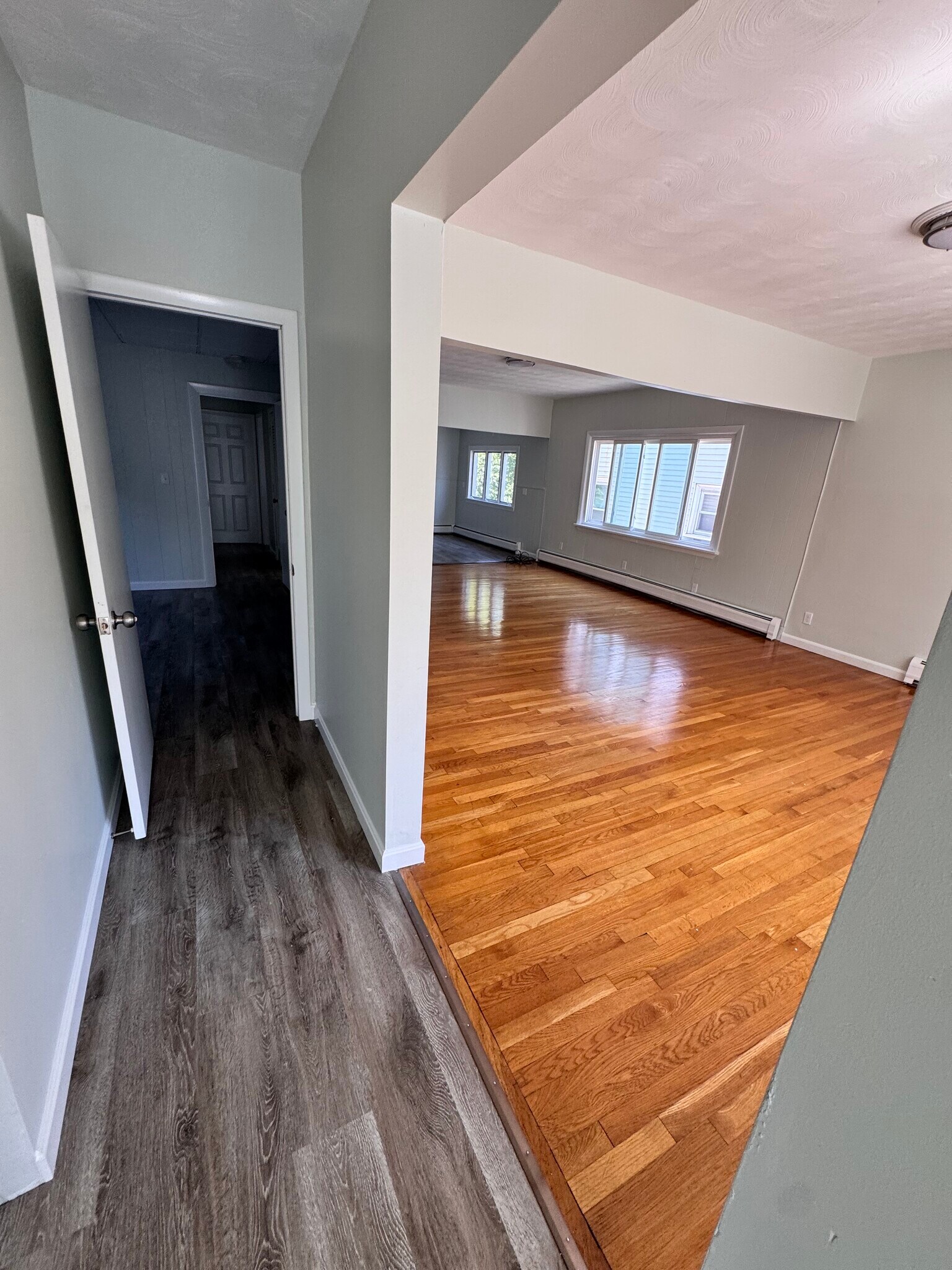 Entry - 101 Reservoir Ave
