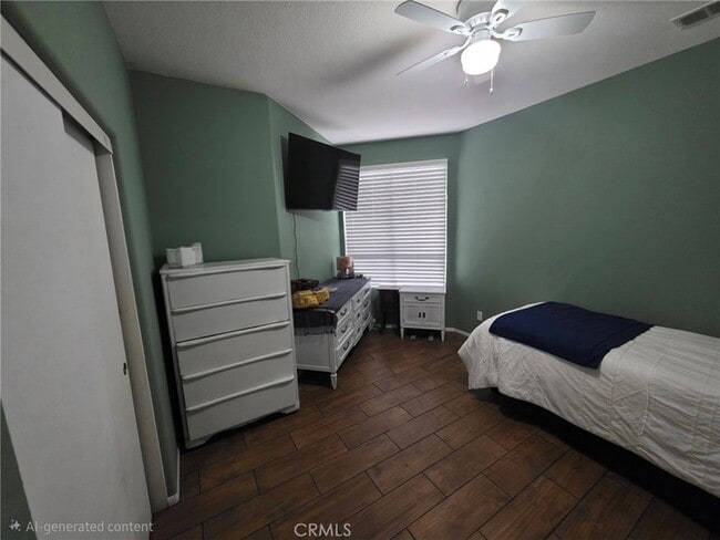 Building Photo - 15895 Green Acres Ct