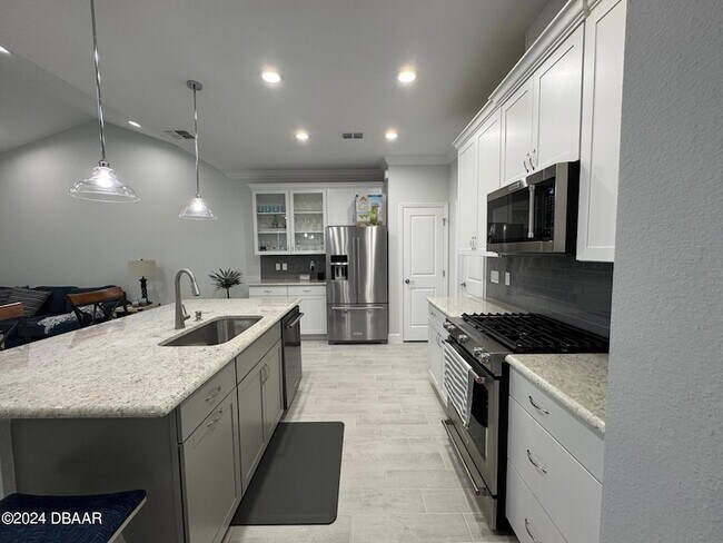 Building Photo - 268 Pop Top Ln