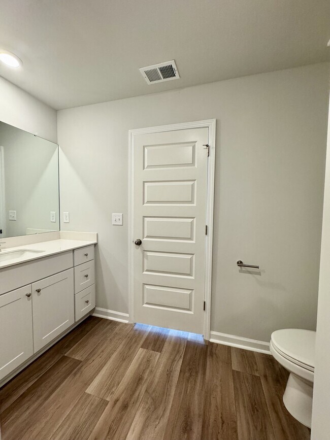 Building Photo - 158 Indigo Pl