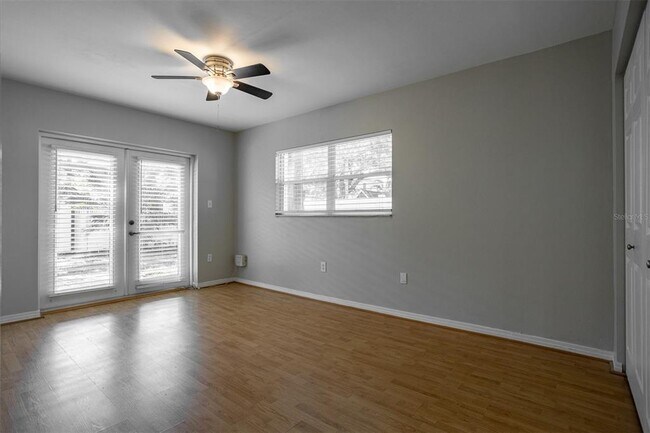 Building Photo - 3420 W San Juan St