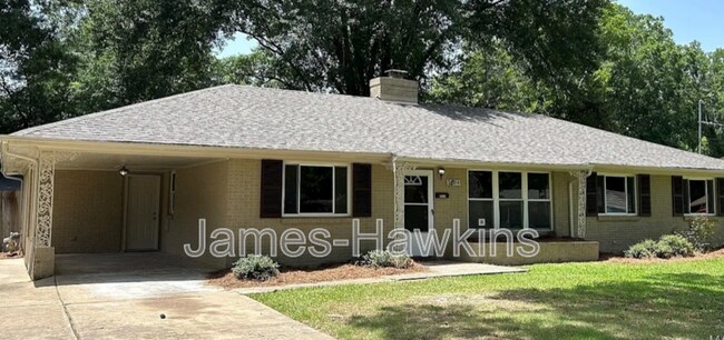 Primary Photo - 3634 Cloverdale Rd