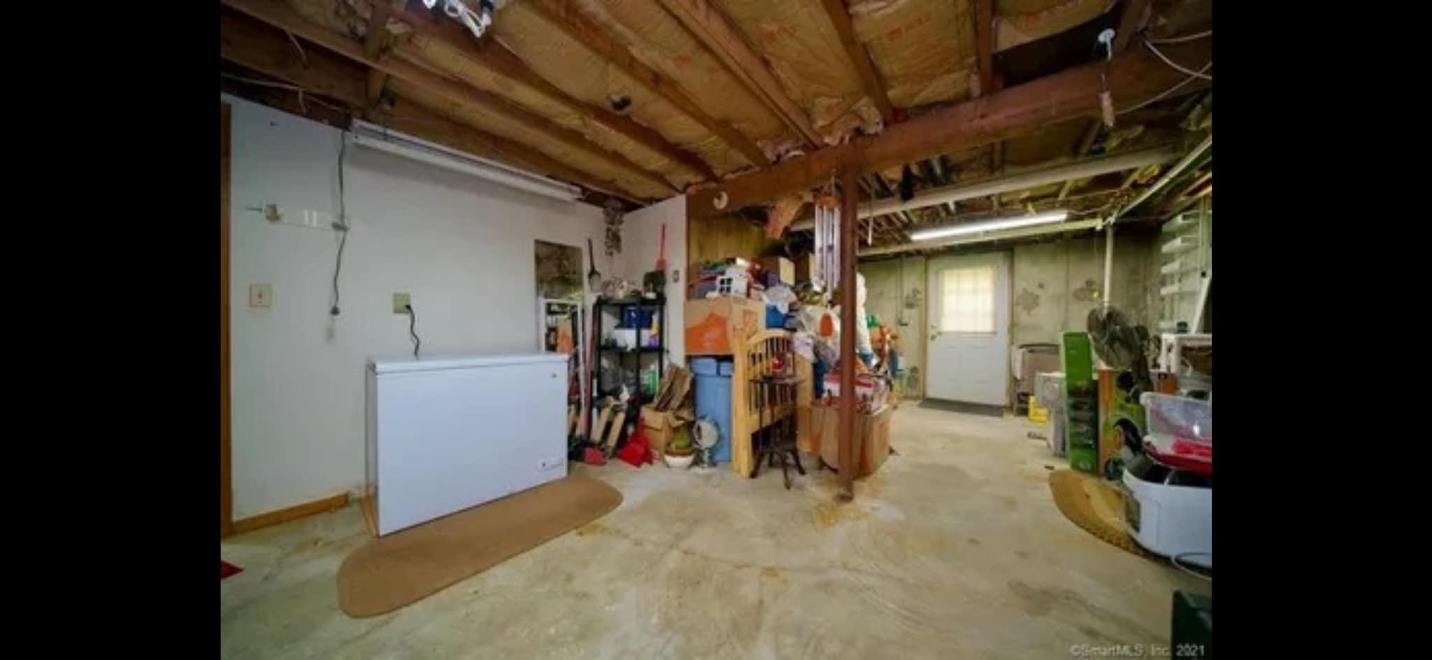 Building Photo - 117 Snipsic Lake Rd