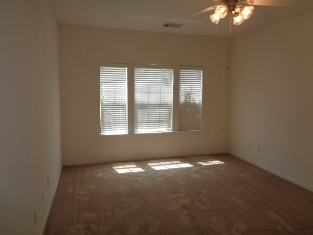 Building Photo - 15811 Pleasant Green Cir