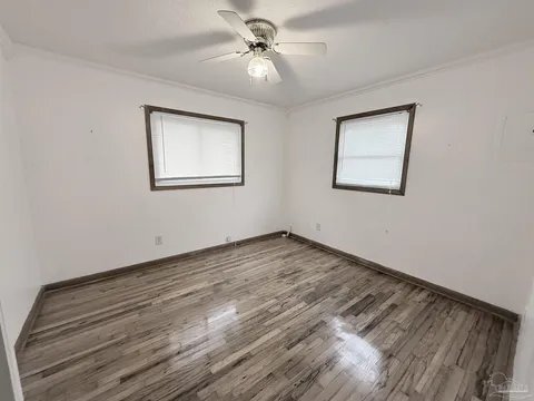 Building Photo - 4175 Bell Ln