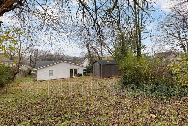 Building Photo - 1025 42nd Ave N