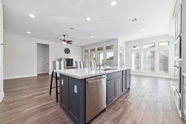 Building Photo - 19035 Dappled Mare Cir