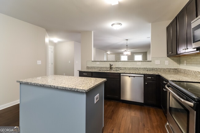 Building Photo - 260 Eagles Pkwy