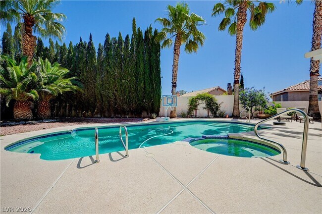 Building Photo - 2704 Fire Water Ct