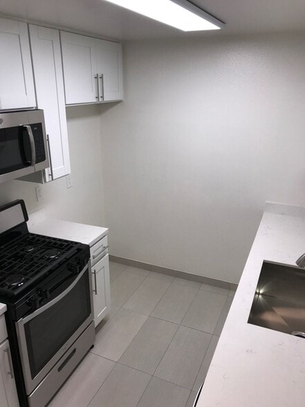 Interior Photo - Sterling Court Apartments
