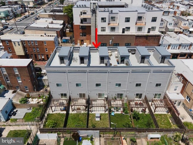 Building Photo - 3213 Chatham St