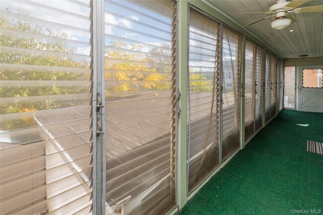 Building Photo - 30 Tobins Ln