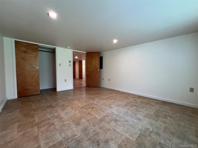 Building Photo - 5994 US-44