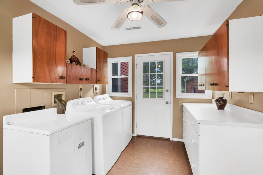 Building Photo - 3336 Orders Rd