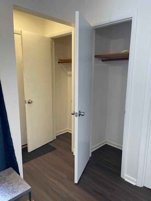 Building Photo - 190 Charles St