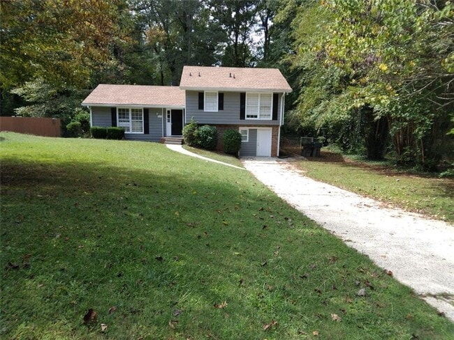 Building Photo - 4678 N Springs Ln