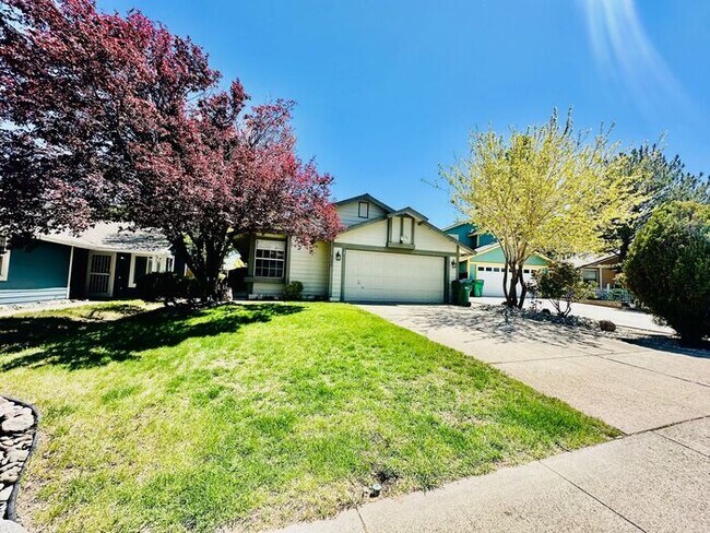 Building Photo - 6224 Canyon Park Ln