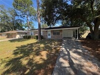 Building Photo - 122 Walz Cir