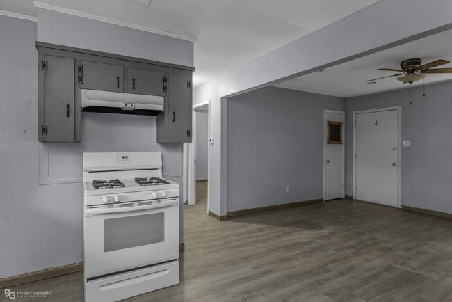 Building Photo - 3418 Bistineau Dr