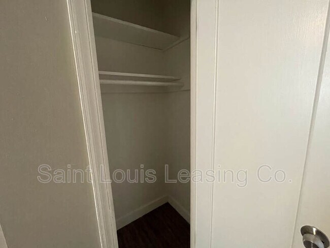 Building Photo - 1629 Talisman Ln