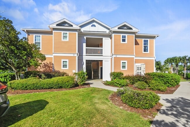 Building Photo - 1127 Rosewood Ln