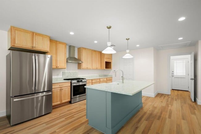 Building Photo - 3808 Tonkawa Trail