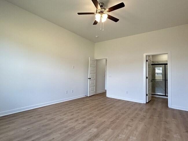 Building Photo - 522 N Goose Xing